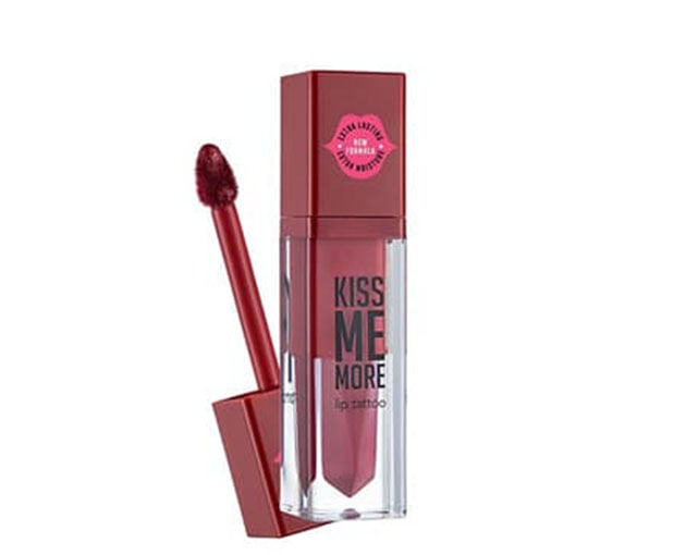 Kiss Me More Lip Tattoo