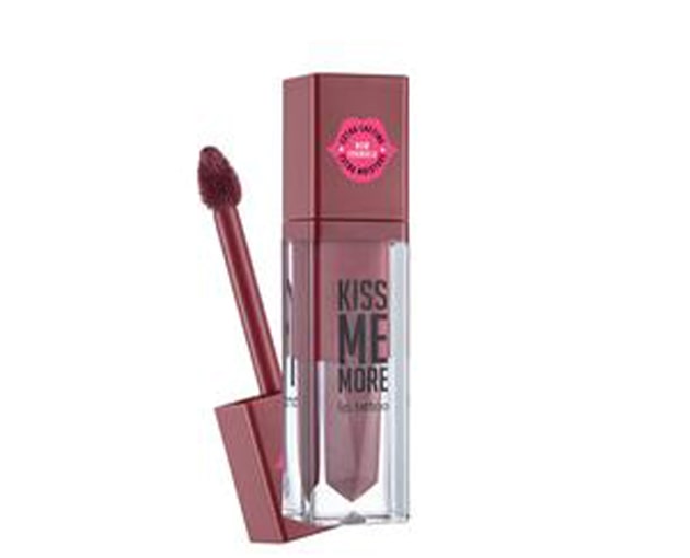 Kiss Me More Lip Tattoo