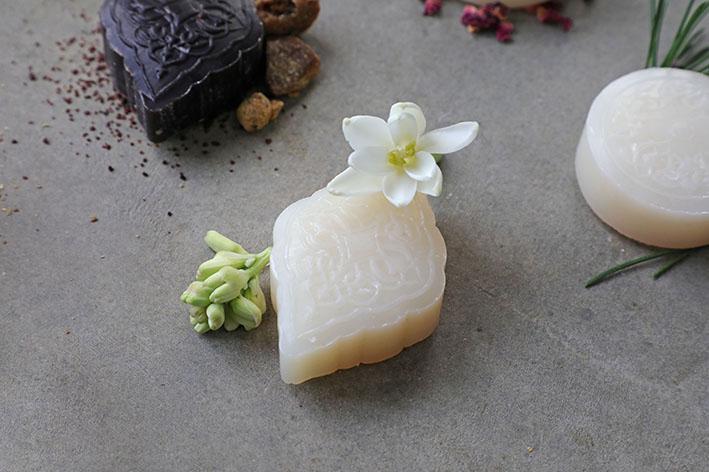 saydaliati_SENTEURS D'ORIENT_Tuberose Mini Ma'amoul Soap_Mini Ma'amoul Soaps