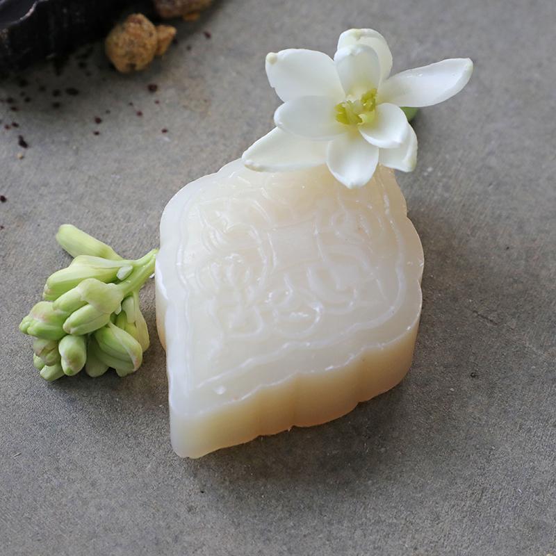 saydaliati_SENTEURS D'ORIENT_Tuberose Mini Ma'amoul Soap_Mini Ma'amoul Soaps