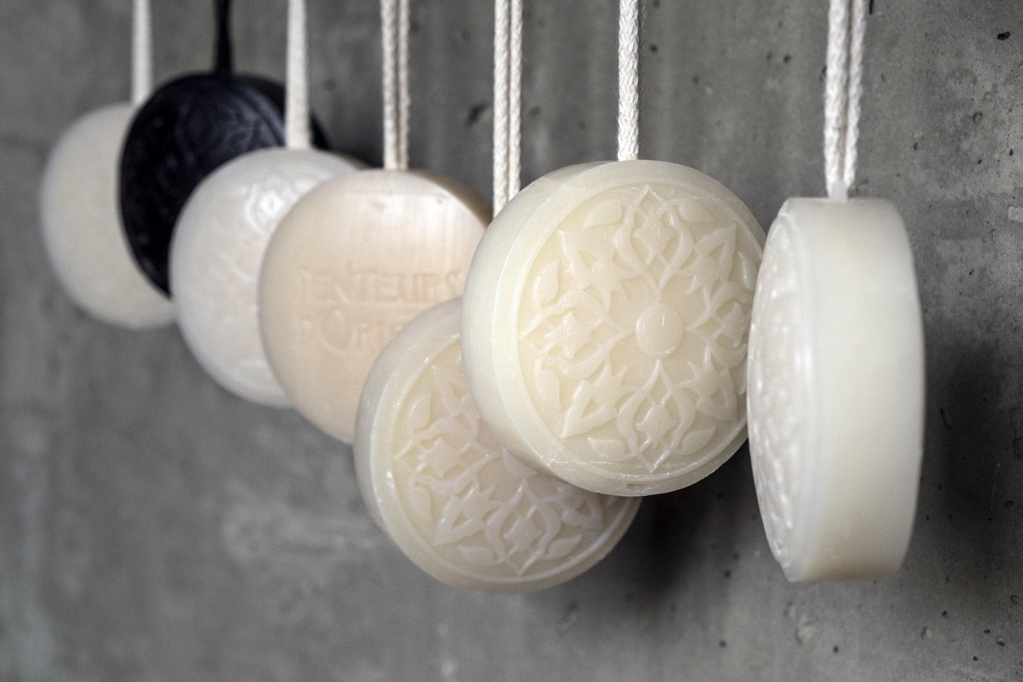saydaliati_SENTEURS D'ORIENT_Rose of Damascus Hammam Soap_Hammam Soaps