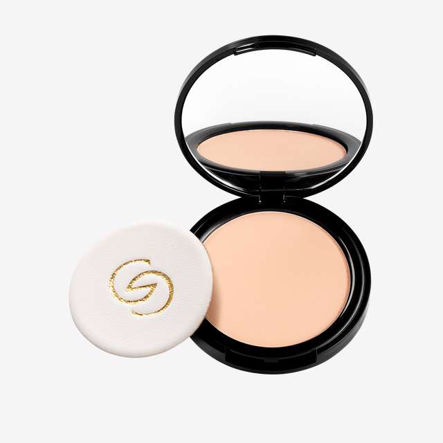 Giordani Gold Pressed Powder