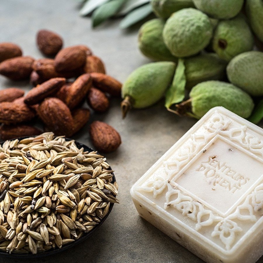 saydaliati_SENTEURS D'ORIENT_Almond Exfoliant Ma'amoul Soap_Ma'amoul Soaps