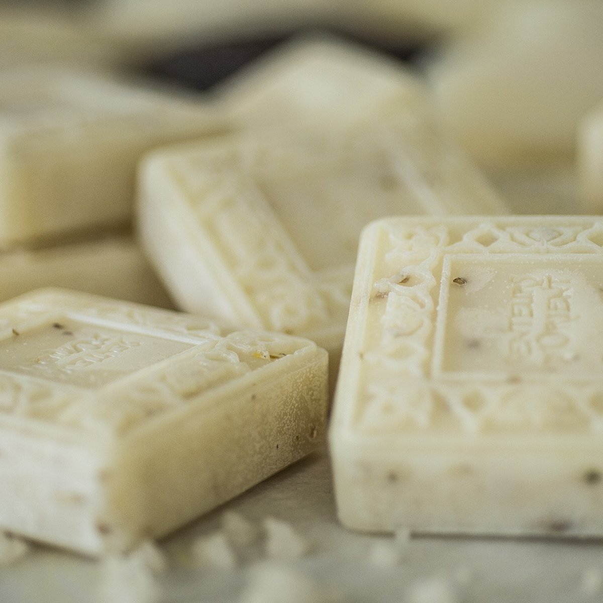 saydaliati_SENTEURS D'ORIENT_Almond Exfoliant Ma'amoul Soap_Ma'amoul Soaps