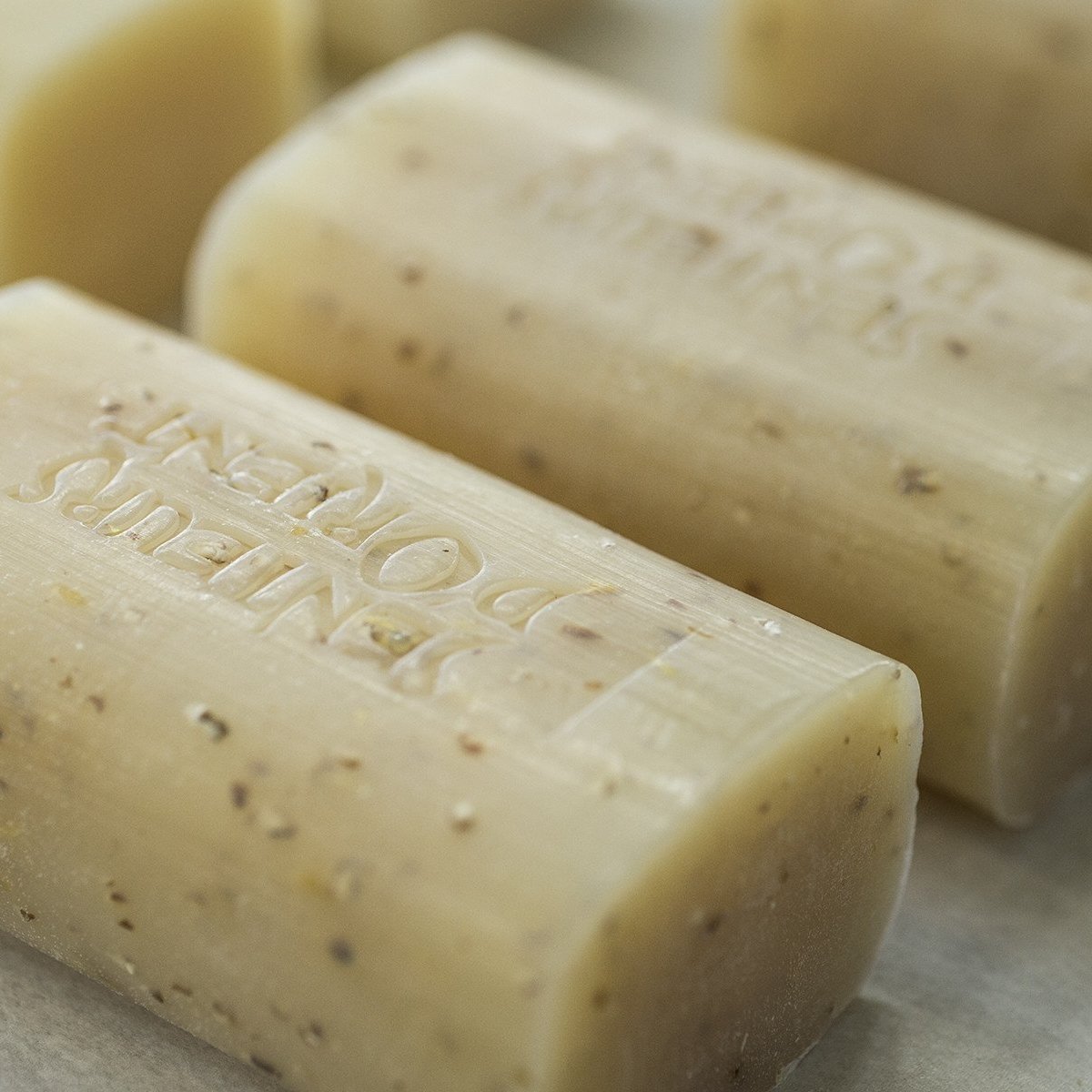 saydaliati_SENTEURS D'ORIENT_Almond Exfoliant Rough-Cut Bar Soap_Bath Soaps