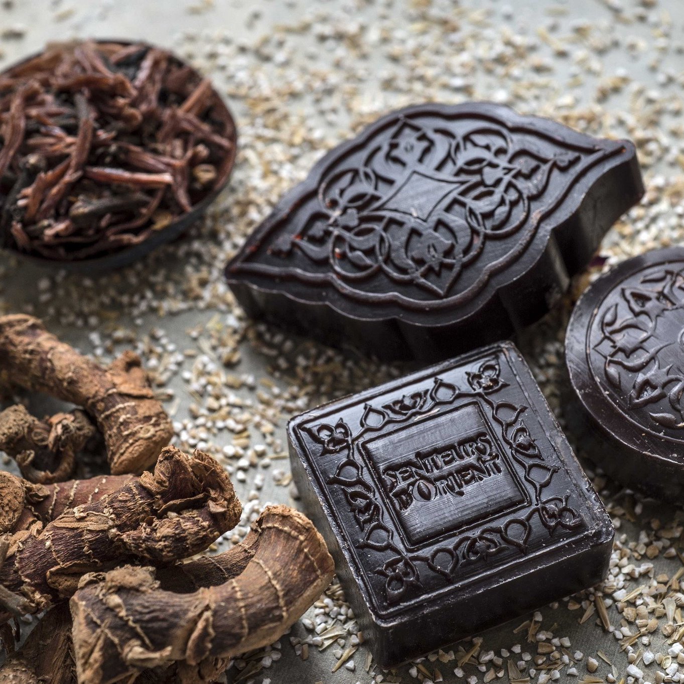 saydaliati_SENTEURS D'ORIENT_Amber Mini Ma'amoul Soap_Mini Ma'amoul Soaps