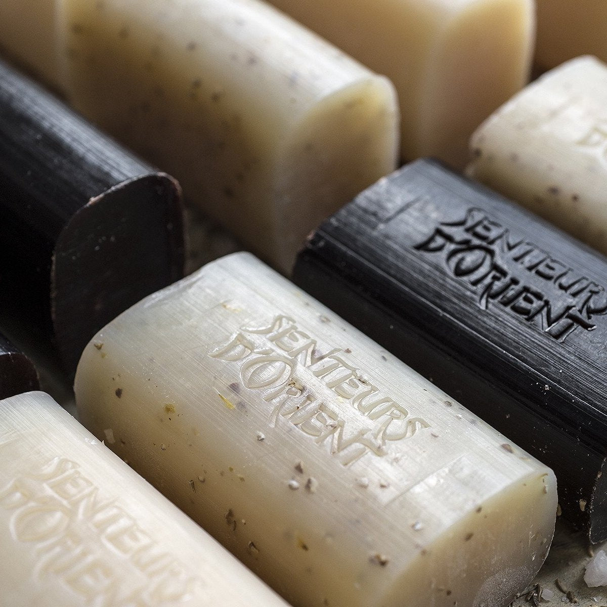 saydaliati_SENTEURS D'ORIENT_Amber Rough-Cut Bar Soap_Bath Soaps
