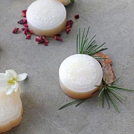 saydaliati_SENTEURS D'ORIENT_Cedar of Lebanon Mini Ma'amoul Soap_Mini Ma'amoul Soaps