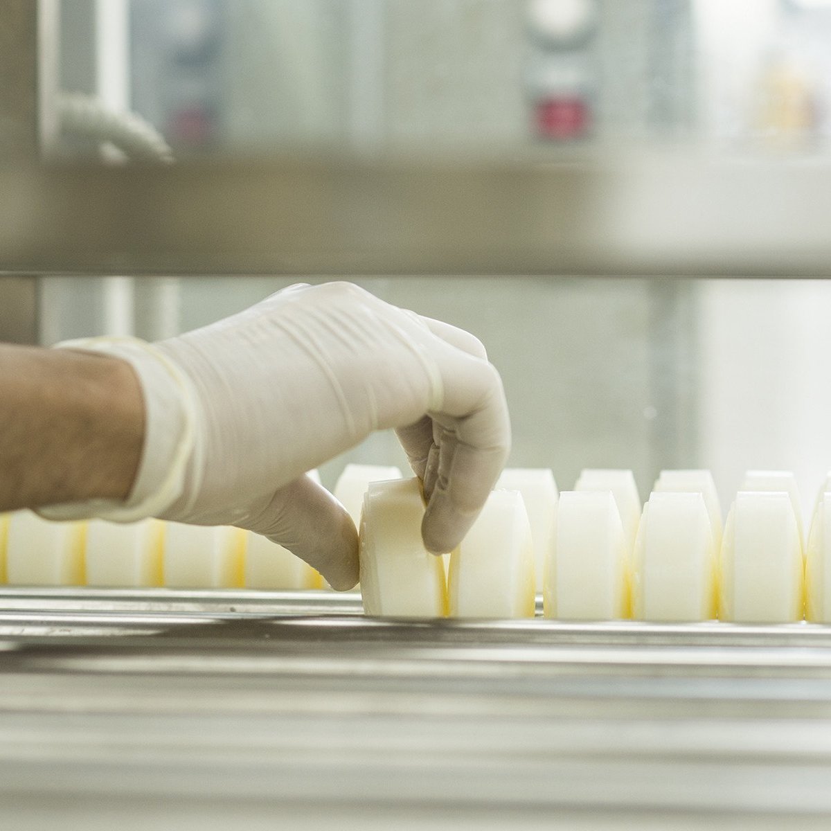 saydaliati_SENTEURS D'ORIENT_Jasmine of Arabia Ma'amoul Soap_Ma'amoul Soaps