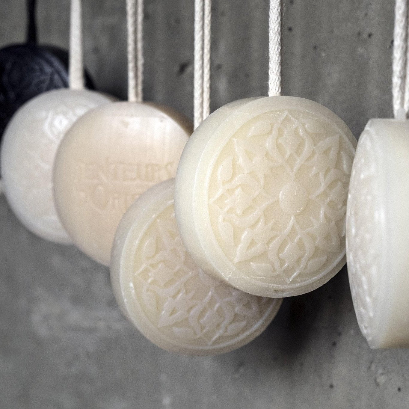 saydaliati_SENTEURS D'ORIENT_Lavender Hammam Soap_Hammam Soaps