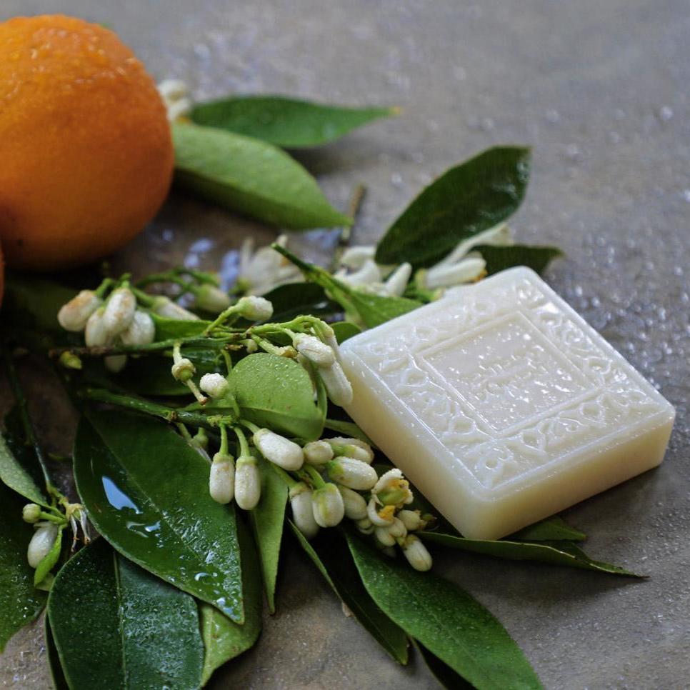 saydaliati_SENTEURS D'ORIENT_Orange Blossom Ma'amoul Soap_Ma'amoul Soaps